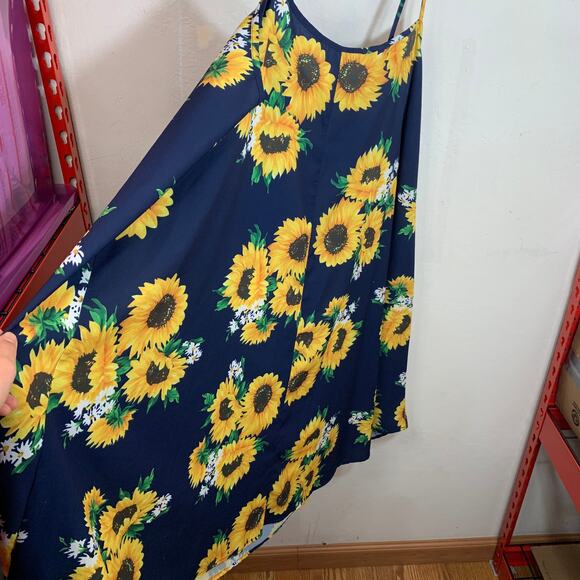 Women's Summer Sleeveless Sunflower Print Size L - Picture 2 of 10